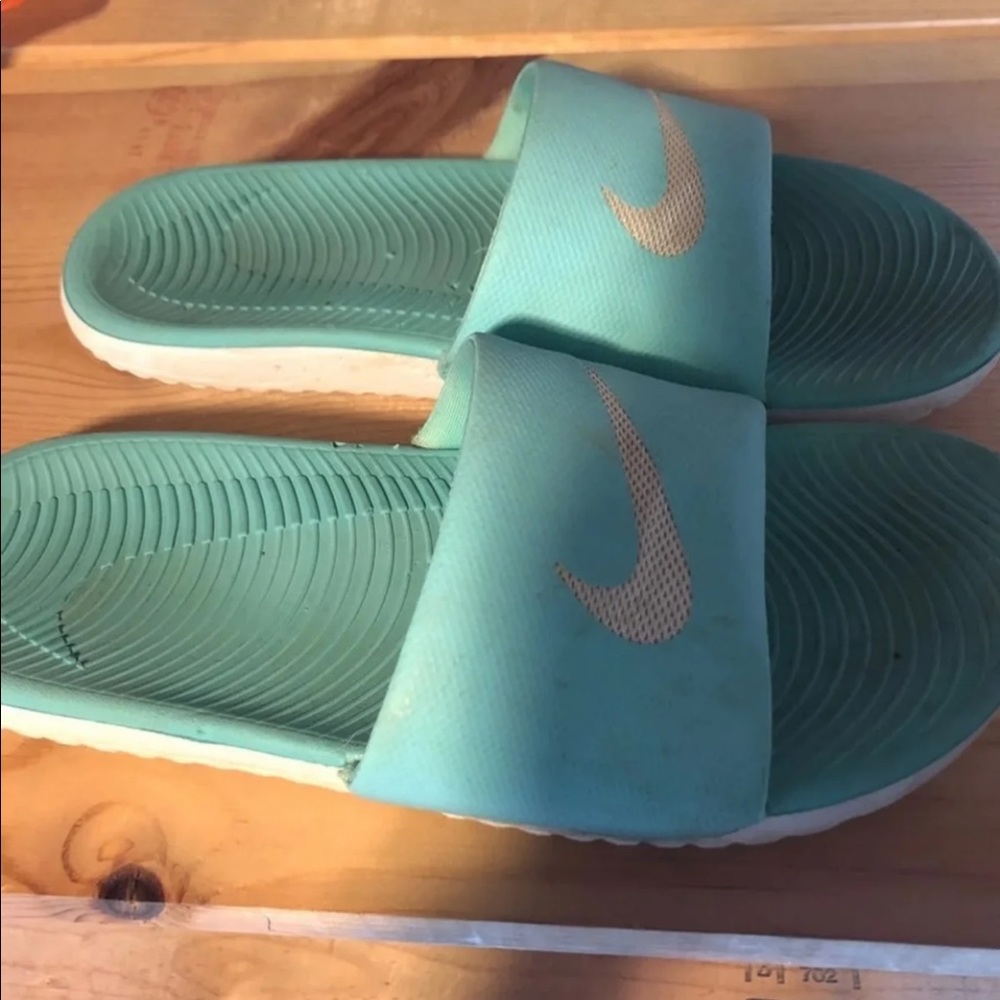 Nike slides